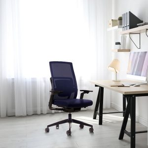 Fauteuil "MORPHOS" resille sans têtière